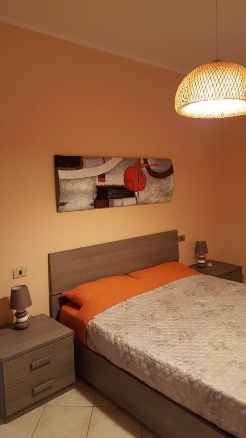 New Apartment Lake 10 ヴァレンナ エクステリア 写真